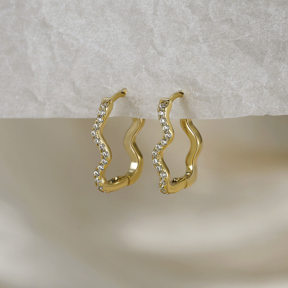 Wave Pavé Hoops