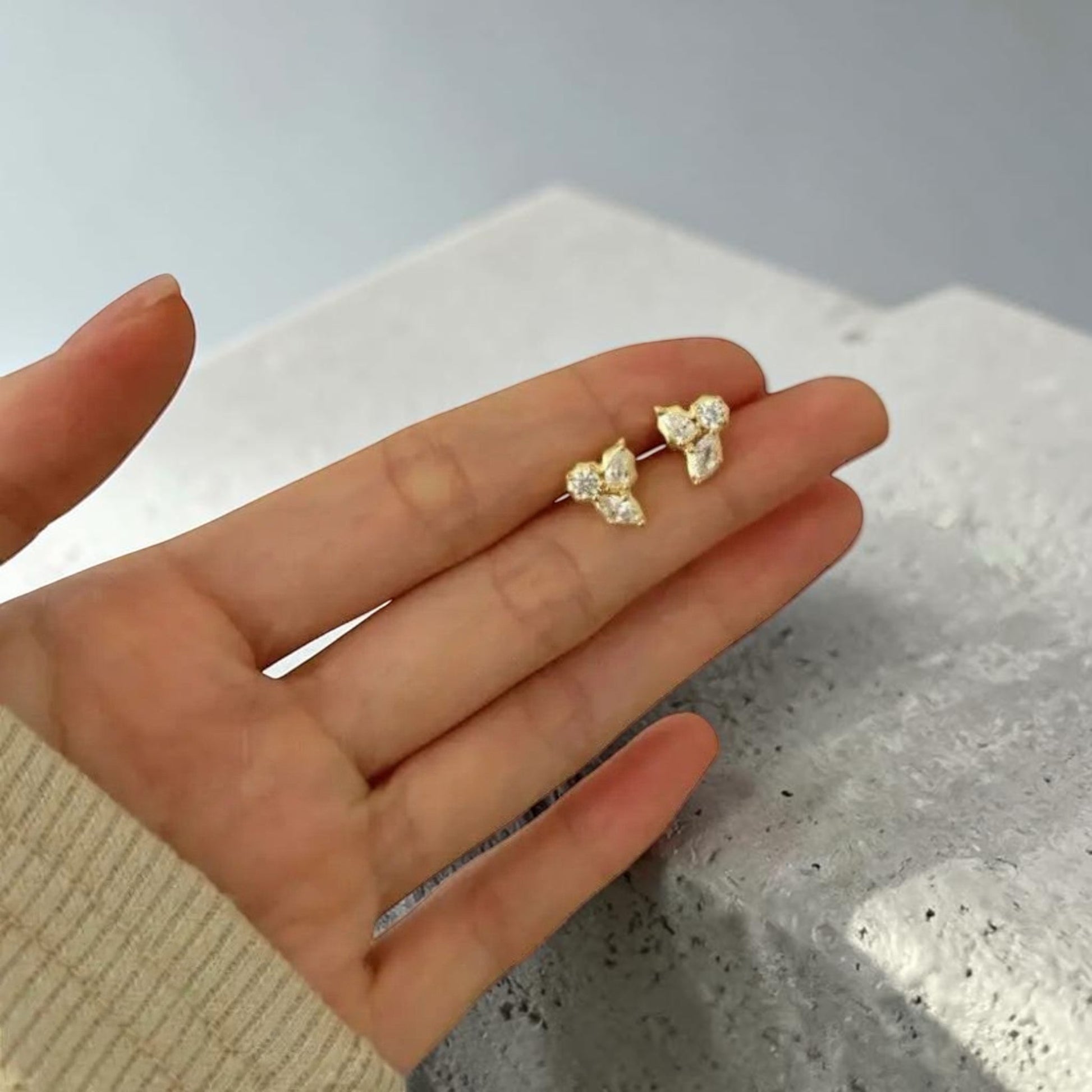 Gold cluster stud earrings in 18ct gold plated 925 sterling silver