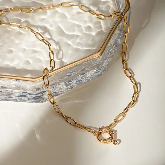 Gold Round Link Toggle Necklace Necklaces